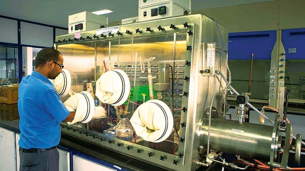 Divi's Lab Q2 net dips 18 pc at Rs 494 crore