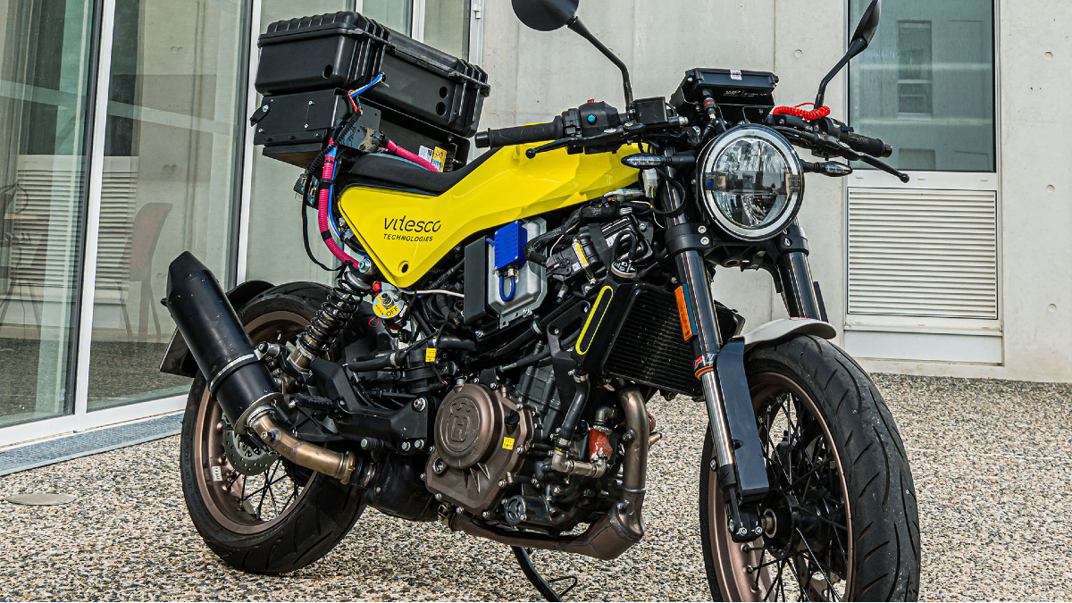 Vitesco showcases hybrid motorcycle at EICMA 2022 Vitesco showcases hybrid motorcycle at EICMA 2022
