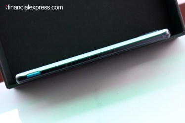 Rounding off the package are dual front-firing speakers, triple microphones, headphone jack, and IPX4 splash resistance.