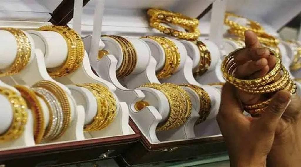 Kalyan Jewellers India Q2 PAT