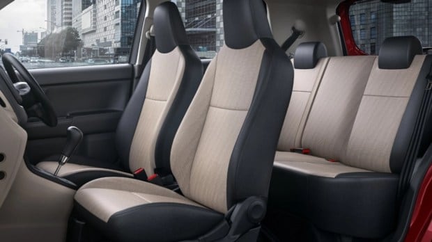 Maruti Suzuki WagonR cabin