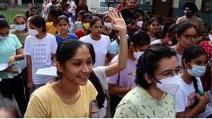Mumbai University hall ticket 2022, Mumbai University law final year exam date, Mumbai University hall ticket 2022 date,