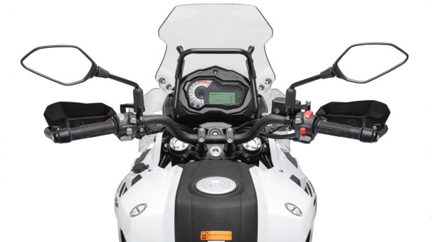 Benelli TRK 502 instrument cluster