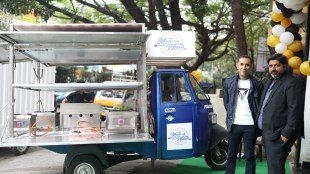 Omega Seiki Mobility MOV (Meals on Wheels)