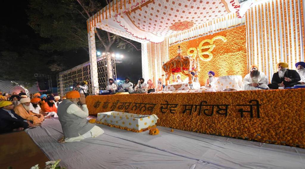 PM modi on guru nanak jayanti