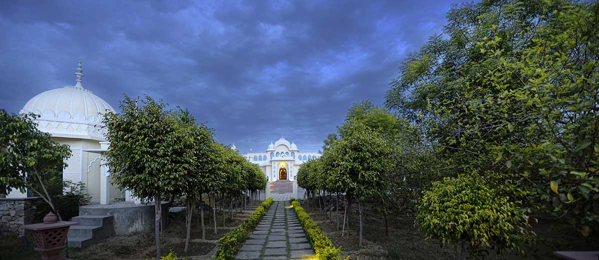 Tata Power Installs EV Charging points at Ranthambore National Park in Rajasthan Tata Power Installs EV Charging points at Ranthambore National Park in Rajasthan