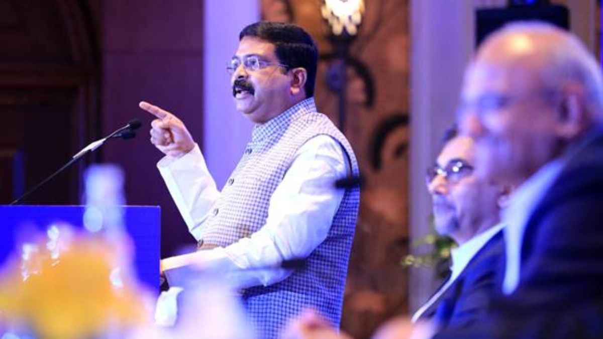 The minister said that education system should break barriers and empower students. The minister said that education system should break barriers and empower students.