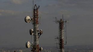 The government has said a single shared network would reduce costs, improve efficiency and speed up infrastructure works.