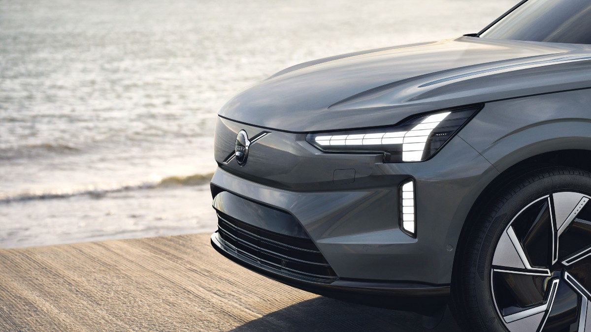 The Volvo EX90 electric SUV gets very modern and slick proportions with razor-sharp edges and boasts safety higher than any Volvo car before it.