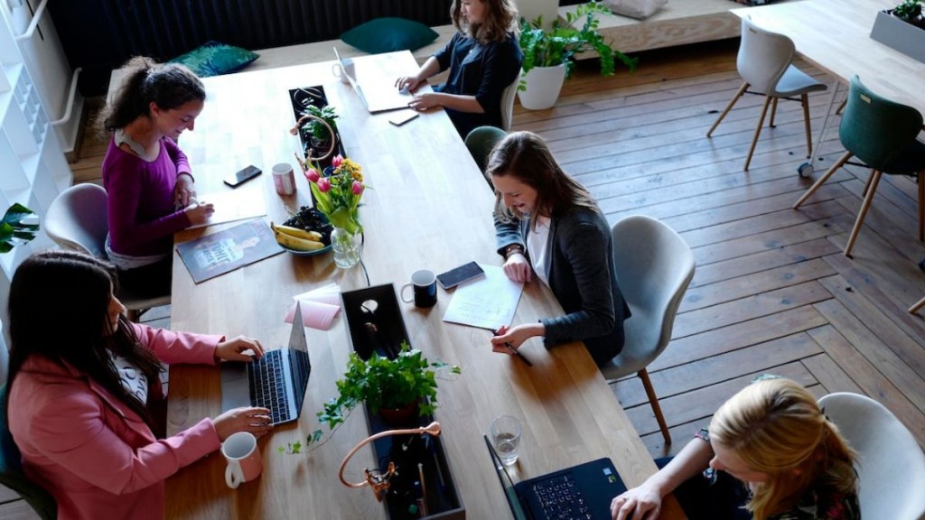 Women Entrepreneurship Day Women entrepreneurs can bring positive changes in society'