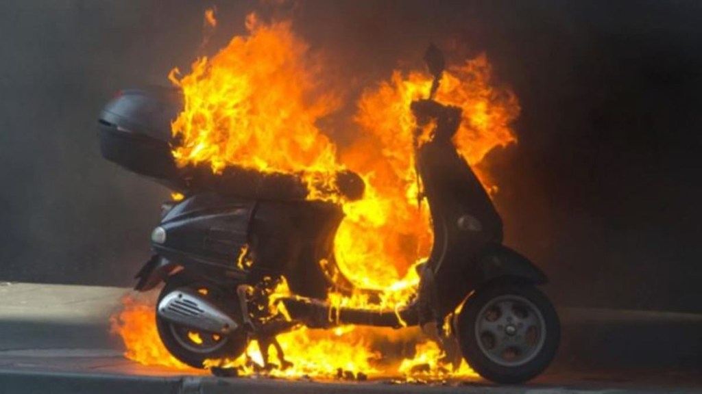 EV fire injures 38 in New York