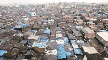 Spread over 2.8 km, the slum sprawl is home to small businesses which employ over 100,000 people. (File photo: IE)