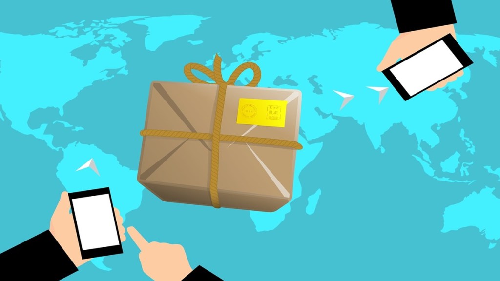 Investments, sales, supply chain, cost effectiveness, corporate strategy, technology, machines, end-to-end, market, Mckinsey, transportation goods, technologies, software, inventory, purchase, data, warehouse, raw material, GPS, cargo, iThink logistics, Zaiba Sarang