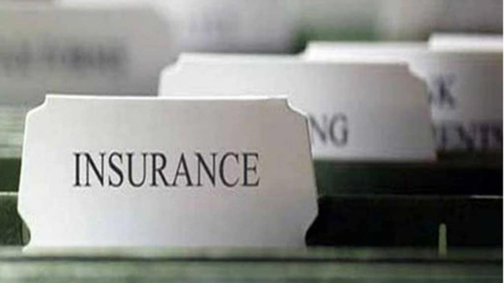 Industry experts said CAs and IMFs will establish tie-ups with more insurance companies to improve their portfolios. (IE)