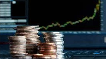 The market valuation of Hindustan Unilever declined by Rs 3,912.07 crore to Rs 5,88,220.17 crore. (IE)