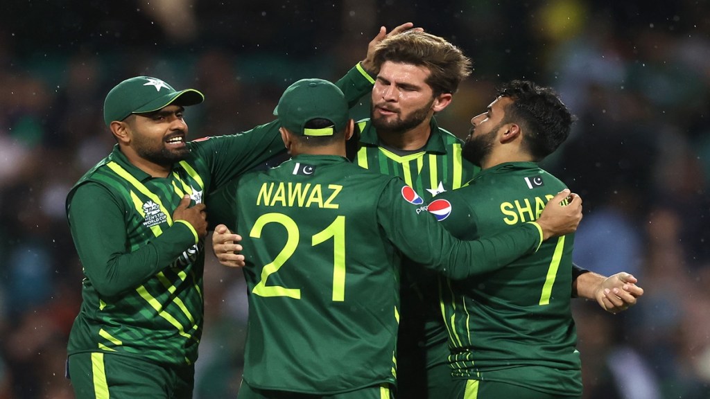 Pakistan tema celebrate a wicket during the match against South Africa. (Photo: Twitter/ICC) Pakistan tema celebrate a wicket during the match against South Africa. (Photo: Twitter/ICC)