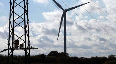 The company, which is in the process of developing 1,500 MW of solar and wind power projects across various states, including Karnataka, Rajasthan and Maharashtra has also signed three long-term power purchase agreements. (IE)