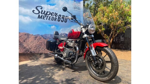 royal enfield super meteor 650