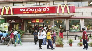 Westlife Foodworld, Westlife Foodworld rating, Westlife Foodworld outlook