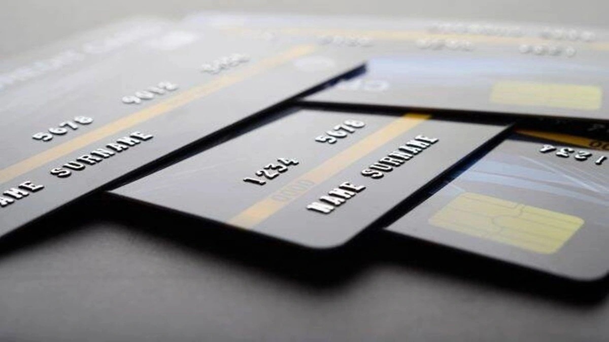 credit cards, credit cards travel costs, credit cards benefit, American Express, Amex Trendex, credit card users