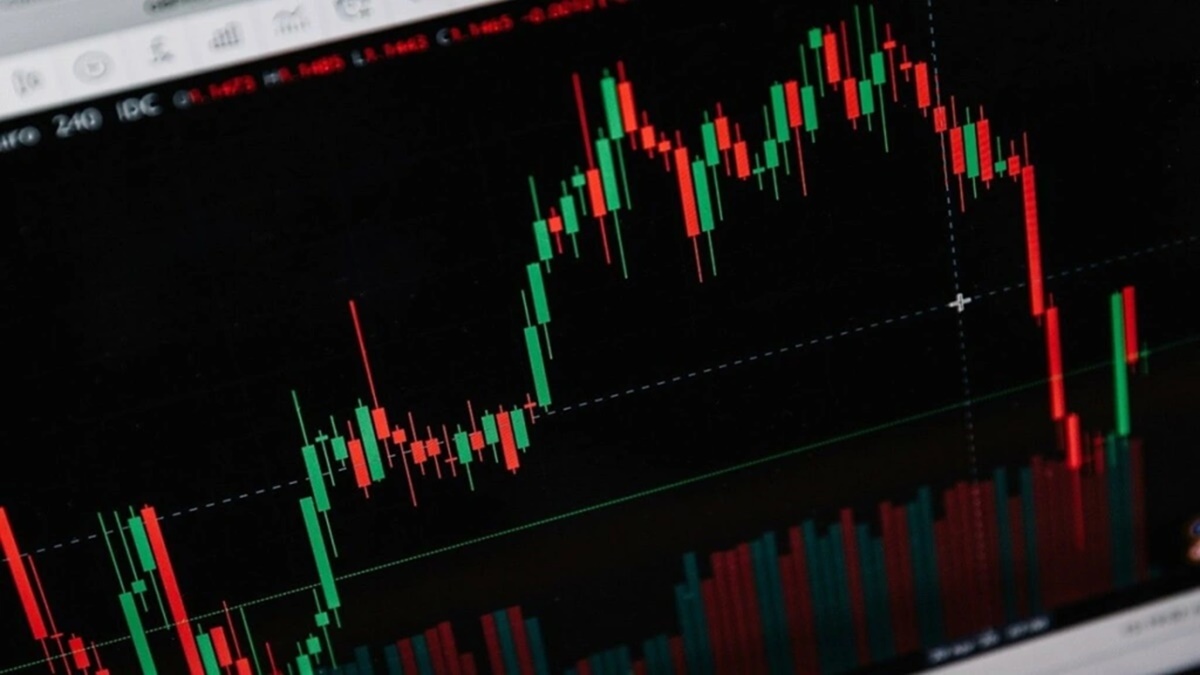However, the stocks of green energy firms have seen some fluctuations in the markets, suggesting that investor sentiment is still not quite strong. However, the stocks of green energy firms have seen some fluctuations in the markets, suggesting that investor sentiment is still not quite strong.