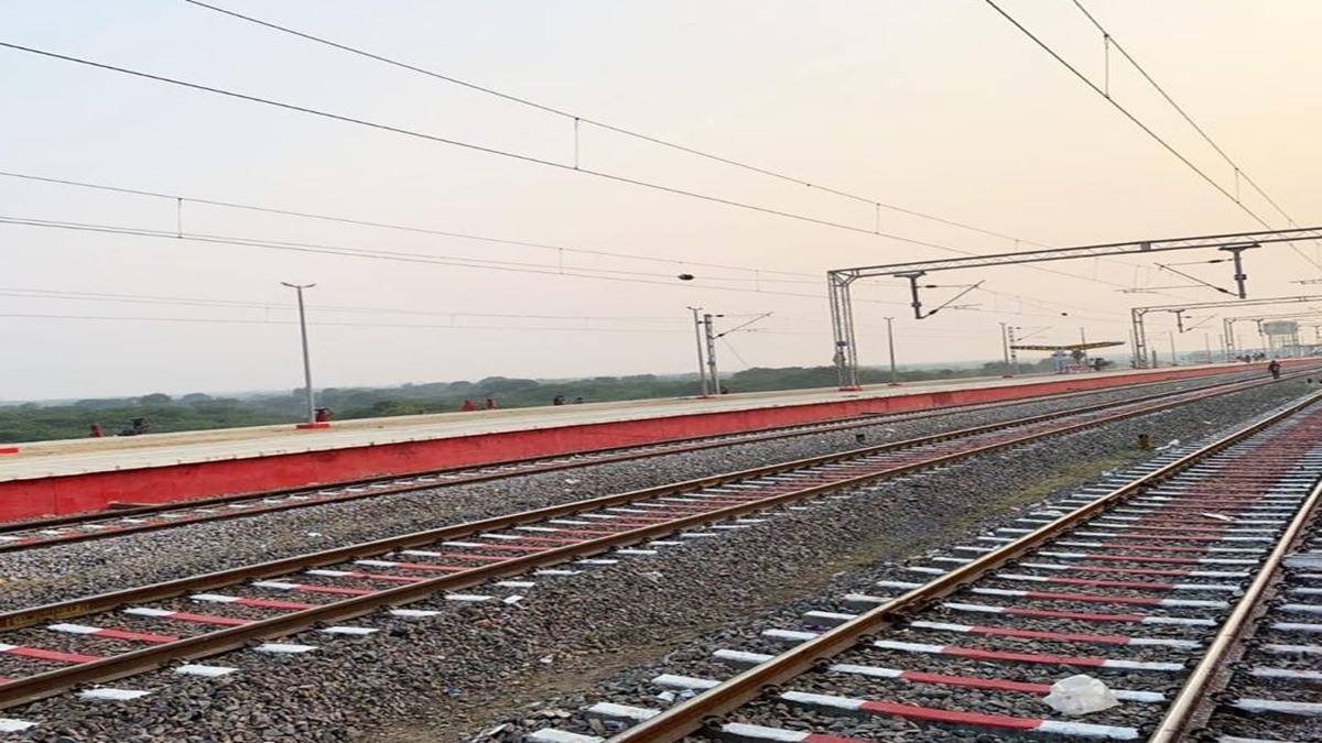 railway electrification, railway electrification india, railway electrification target 2022-23, railway electrification system, railway electrification pdf, railway electrification tender, railway electrification by country, railway electrification 2014-22, railway electrification lucknow,