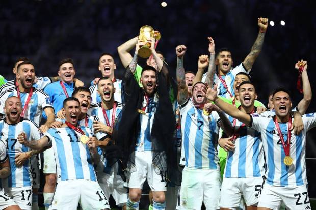 But that did not kill the party mood as the finals repeatedly delivered exciting moments and concluded with Messi kissing the golden trophy, the missing piece in his vast collection, as Argentina defeated France on penalties. (Reuters Photo)