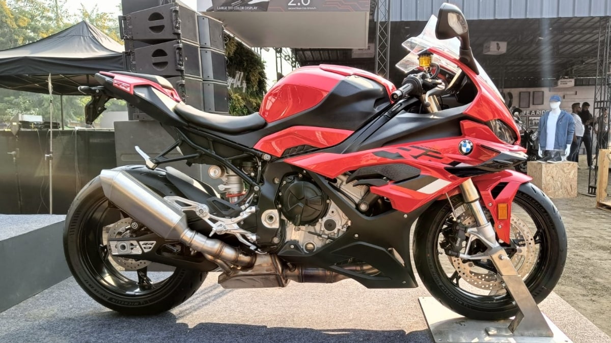 The new BMW S 1000 RR is offered in three variants: Standard, Pro and Pro M Sport. They are priced at Rs 20.25 lakh, Rs 22.15 lakh and Rs 24.45 lakh, ex-showroom, respectively.