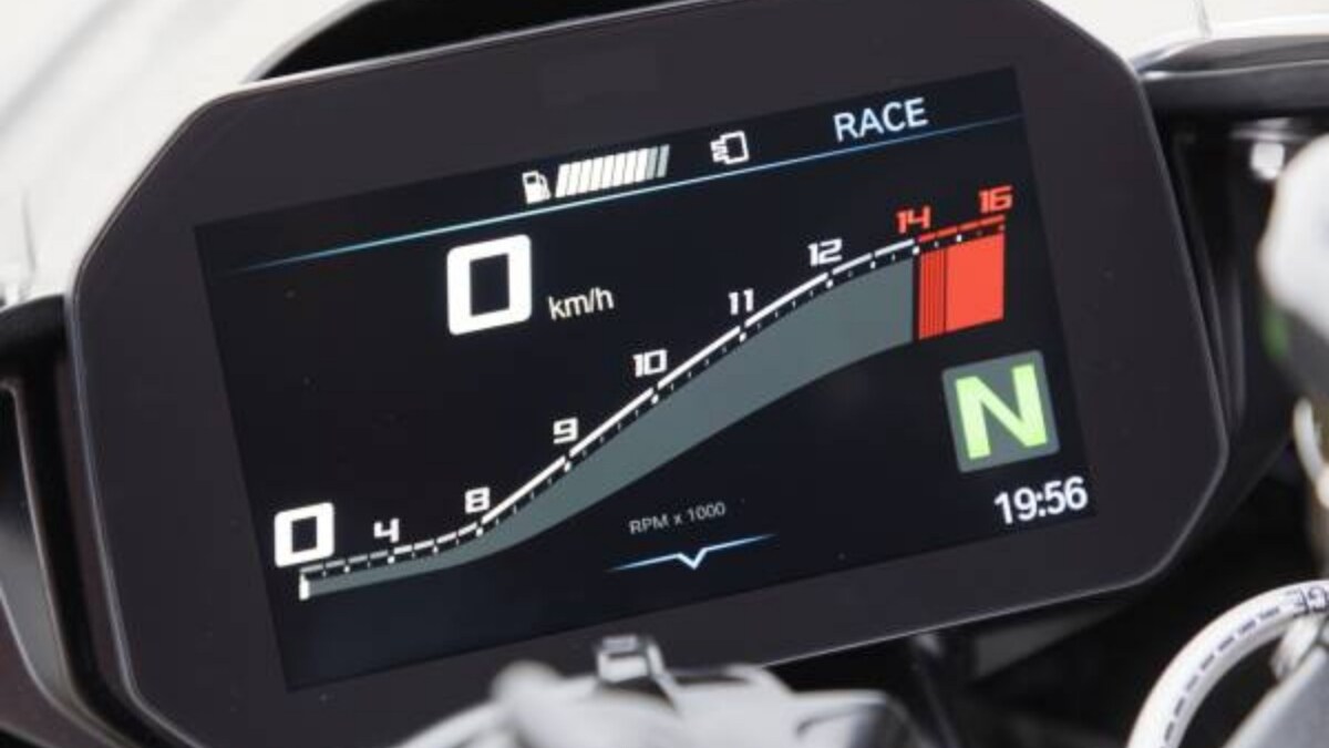 The S 1000 RR gets a 6.5-inch TFT display that shows a host of information. It also sports heated grips, cruise control, brake slide assist, slip control, etc.