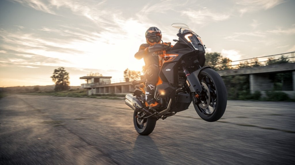2023 KTM 1290 Super Adventure S: What's new?