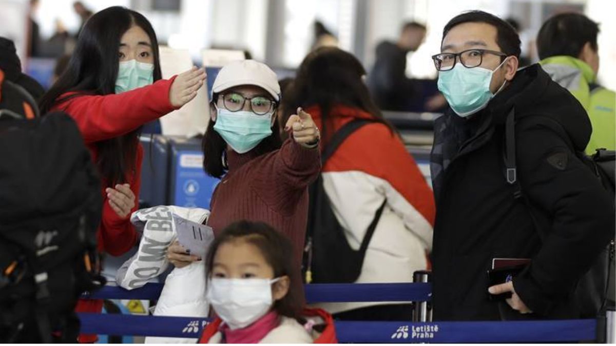 China students return home amid COVID travel spread fears