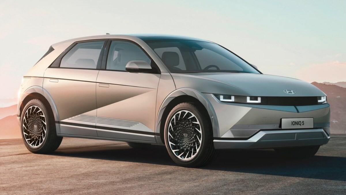 The prices of the all-new Hyundai Ioniq 5 will be revealed next month at the Auto Expo 2023. It will take on the likes of the Kia EV6, Volvo XC40 Recharge, etc.