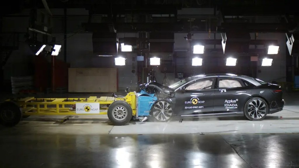 Lucid Air EV scores five stars in Euro NCAP [Video]