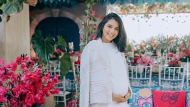 Pregnant, Masoom Minawala, Masoom Minawala pregnant, Masoom Minawala pregnancy, Masoom Minawala fitness, Masoom Minawala lifestyle, who is Masoom Minawala