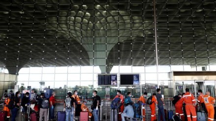 Mumbai Airport, Mumbai Airport news, Mumbai Airport latest, Mumbai Airport server crash, Mumbai Airport today, Mumbai International Airport Limited, Adani Group, CISF, MIAL