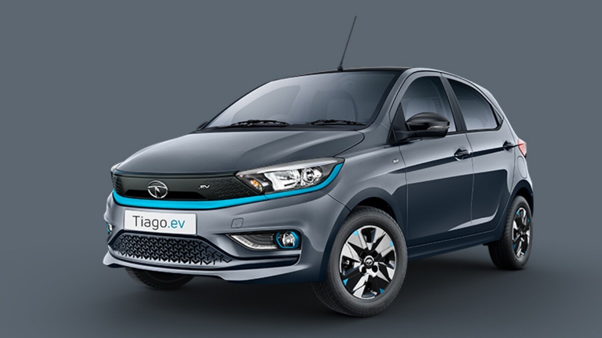 This is the Daytona Grey colour shade of the new Tiago EV.