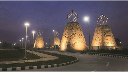 The ARTRAC will sponsor officers to undergo on-campus and off-campus educational programmes. The ARTRAC will sponsor officers to undergo on-campus and off-campus educational programmes.