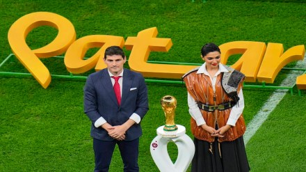 FIFA, World Cup, Deepika Padukone, unveil, trophy FIFA, World Cup, Deepika Padukone, unveil, trophy