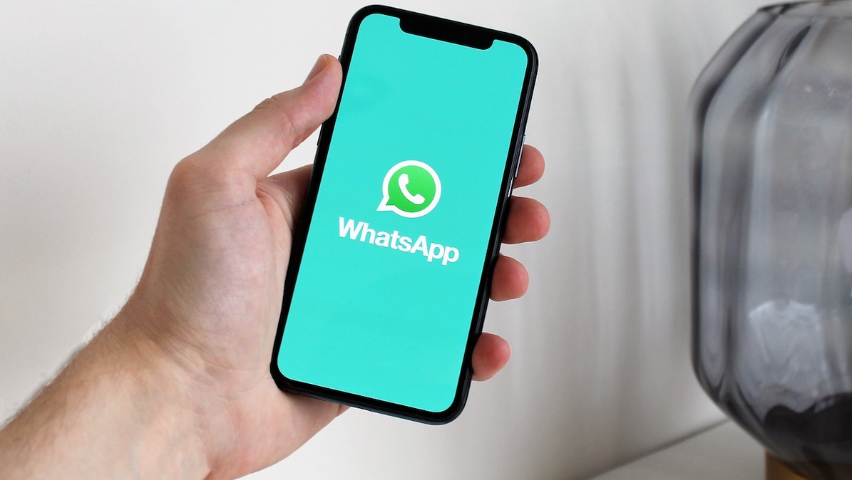 WhatsApp WhatsApp