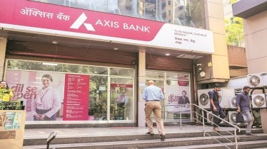 By end-December, the bank had a deposit base of Rs 3,700 crore; the target for the financial year ending on March 31 was Rs 4,200 crore. (Dhiraj Singh/Bloomberg)