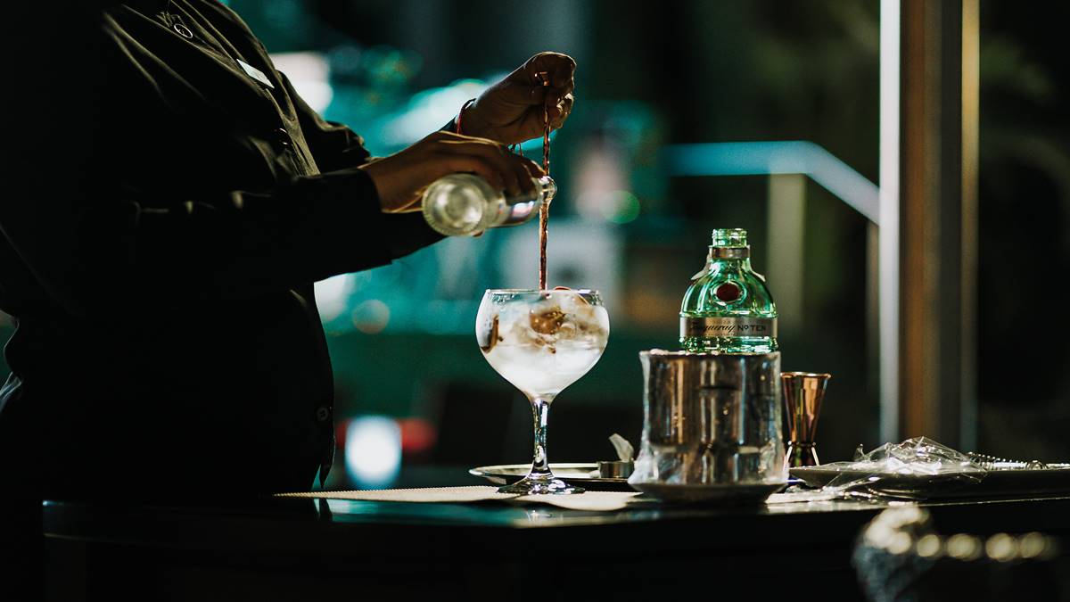 alcohol, gin, best gin, how to choose gin, how to read alcohol bottle, whiskey, whisky alcohol, gin, best gin, how to choose gin, how to read alcohol bottle, whiskey, whisky
