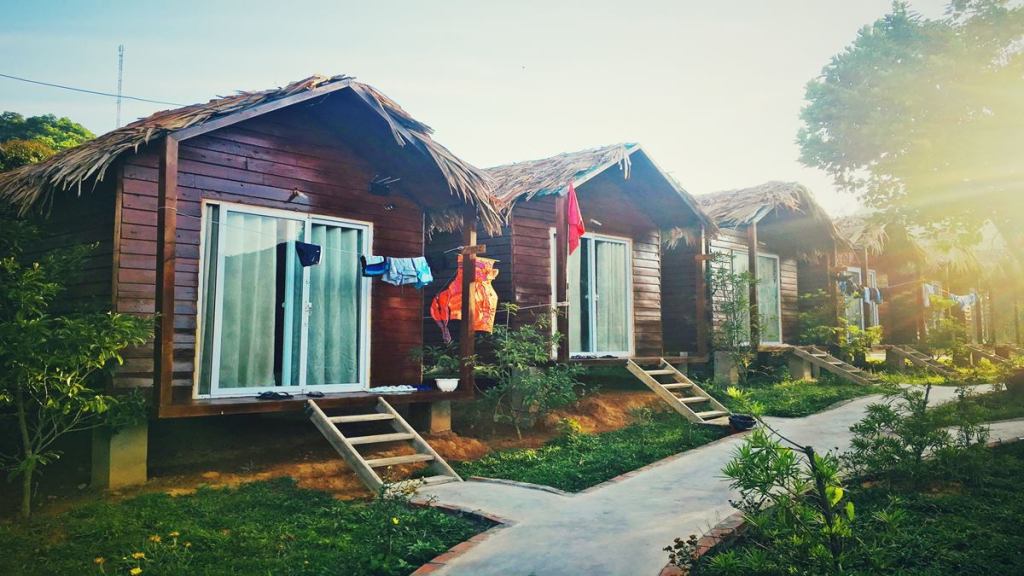 Goa is the top tourist destination with high demand for star-rated hotels.