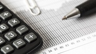 fixed deposit vs target maturity fund