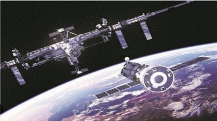 The astronauts in the Russian segment of the Soyuz MS-22 used ventilators to cool the cockpit to bring it down to comfortable levels The astronauts in the Russian segment of the Soyuz MS-22 used ventilators to cool the cockpit to bring it down to comfortable levels