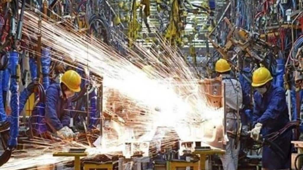 FDI, manufacturing, Make in India, Investment, Rating agency, manufacturing sector