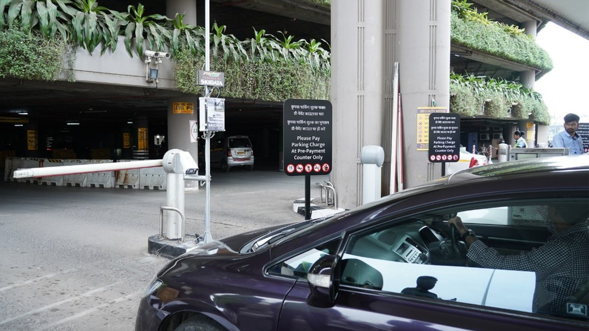 CSMIA, Mumbai Airport, FASTag parking CSMIA, Mumbai Airport, FASTag parking
