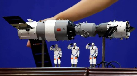 The Chinese intend to detonate a 10-megaton warhead at an
altitude of 80 km (50 miles) so as to pose a serious threat to satellites. (Representative Image, Reuters)