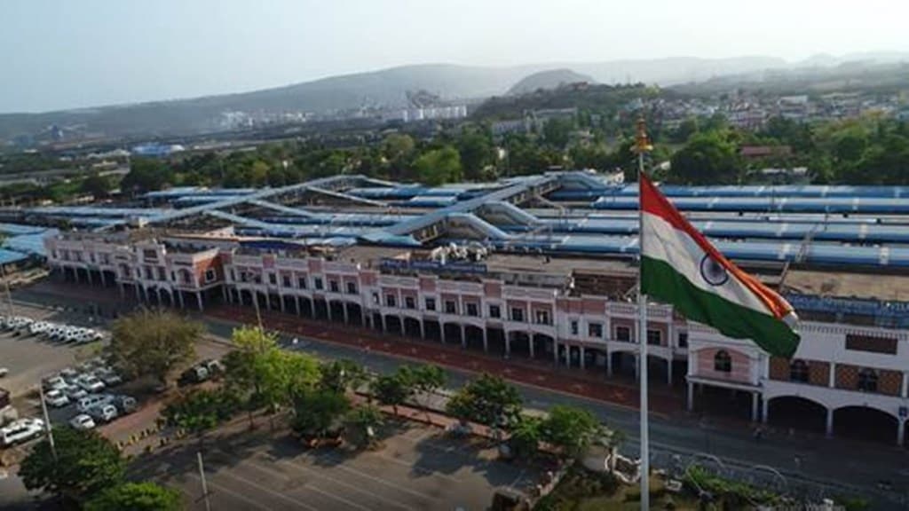 Visakhapatnam railway station, Visakhapatnam railway station platinum rating, Visakhapatnam railway station news, Visakhapatnam railway station latest news, green rating, IGBC green rating, east coast railway, list of railway stations,