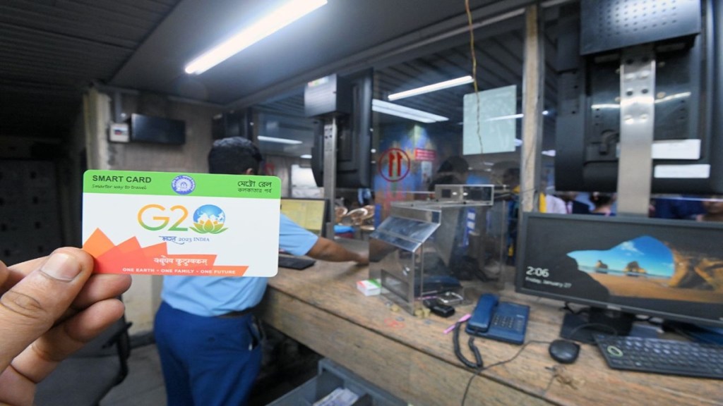 kolkata metro, kolkata metro smart card, kolkata metro g-20, kolkata metro new smart card, kolkata metro new card, kolkata metro token, kolkata metro new token, kolkata metro smart card features, kolkata metro new smart card design, kolkata metro smart card pics
