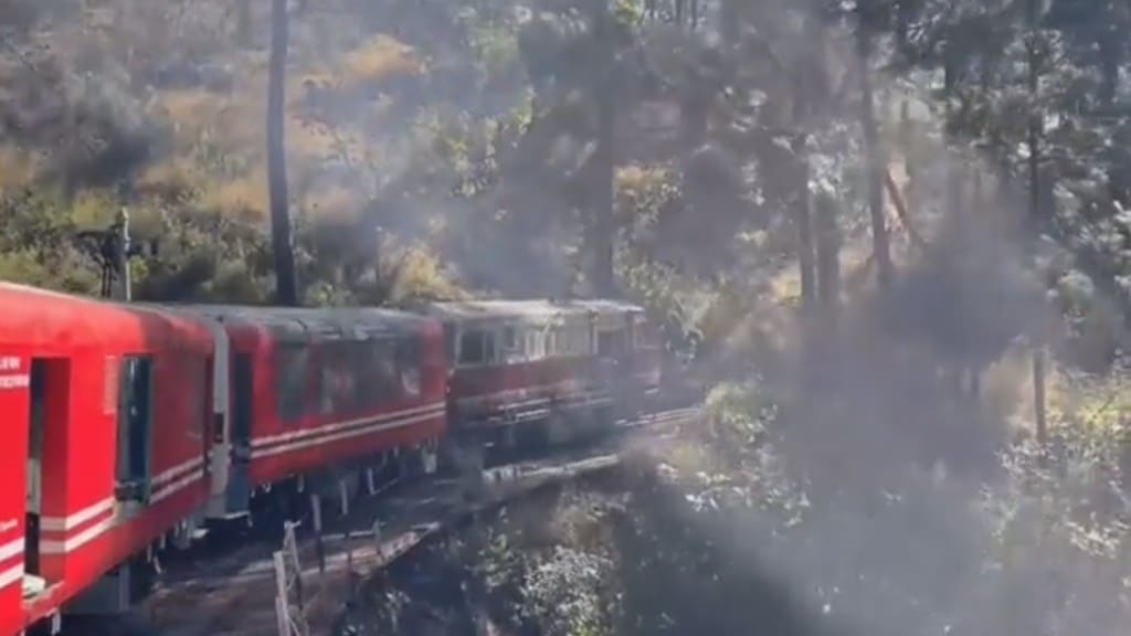 vistadome, vistadome train in india, vistadome coach, vistadome train shimla, vistadome train kalka shimla